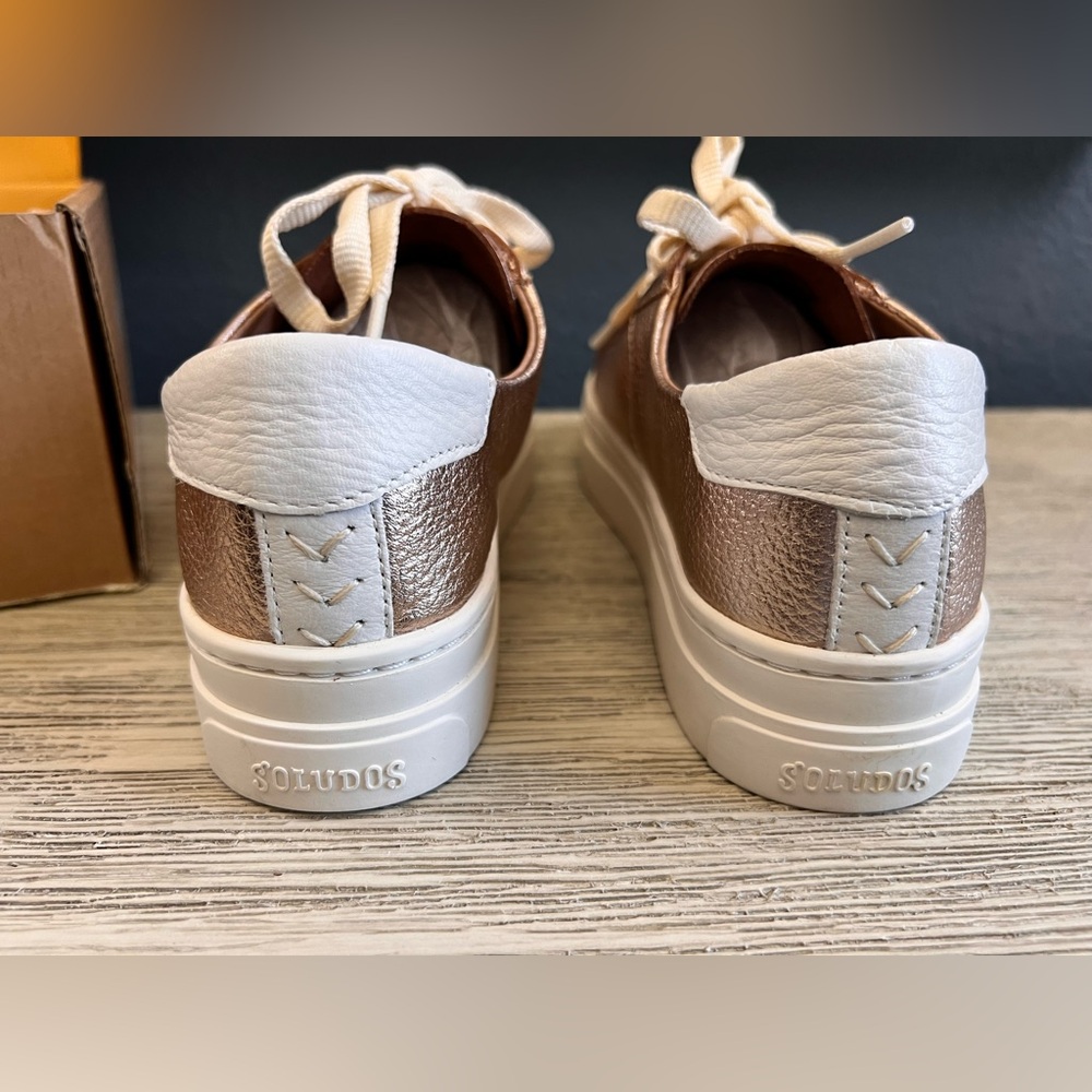 🆕 Soludos Metallic Platform Sneakers - Picture 3 of 9